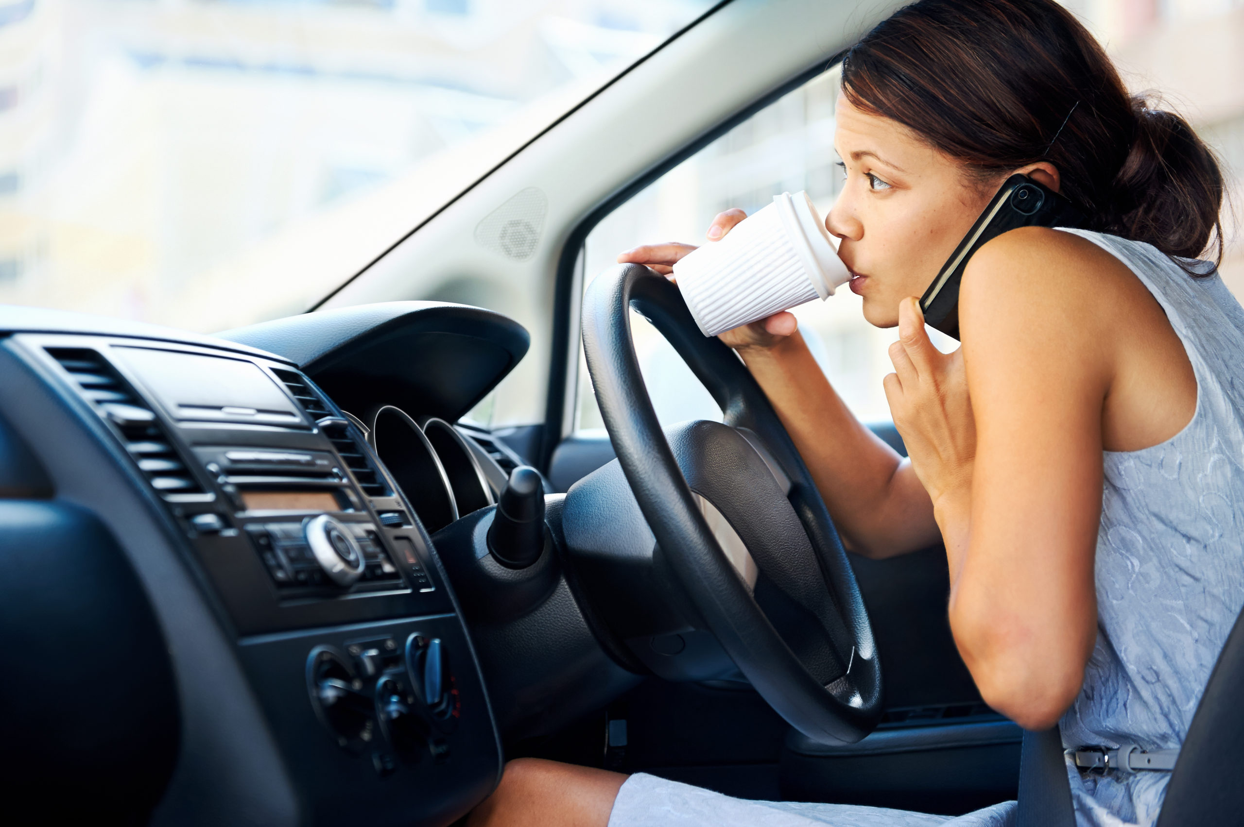 Feds Offer New Strategic Plan to Combat Distracted Driving