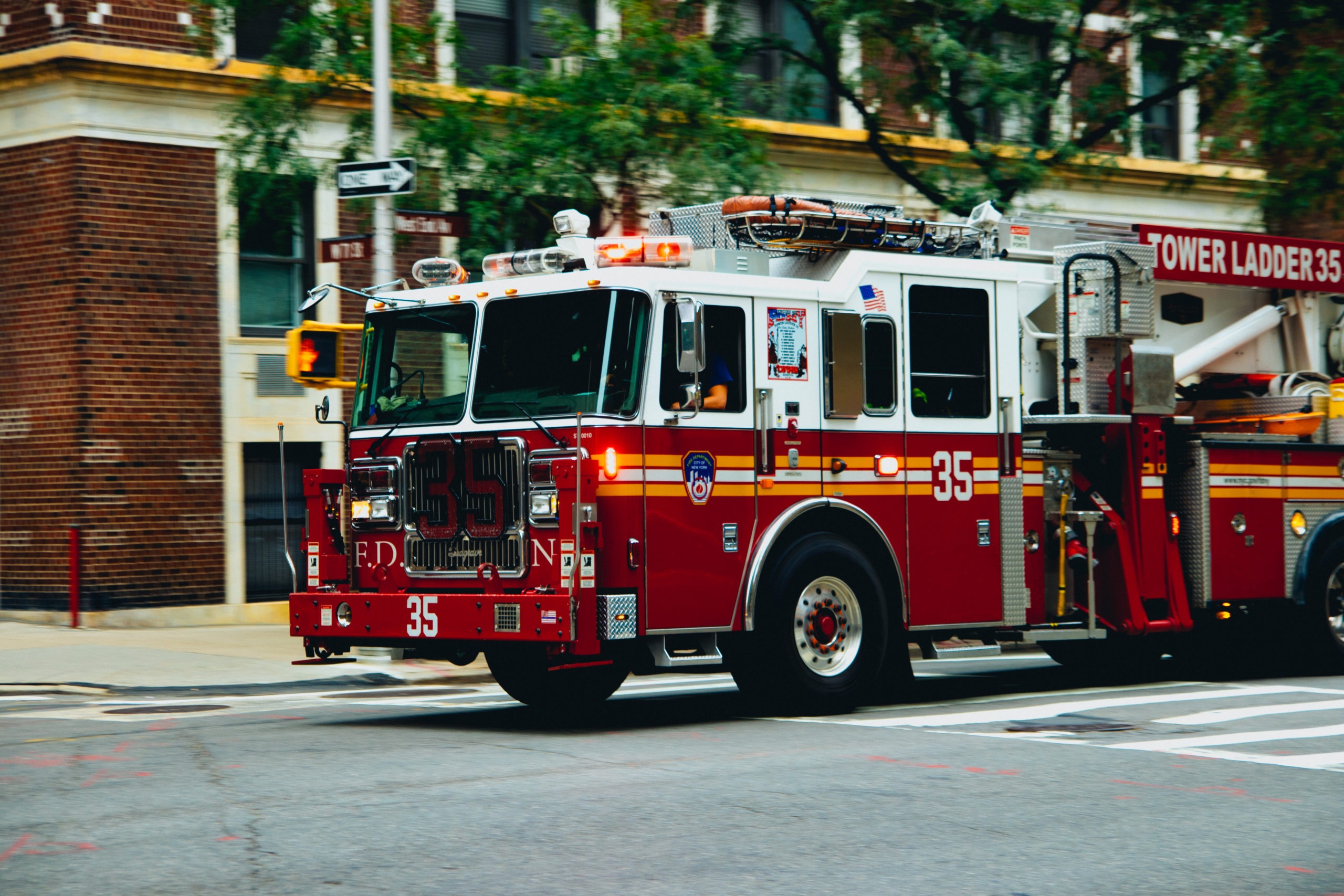3 Injured in Fire Truck Accident in Memphis, Tennessee